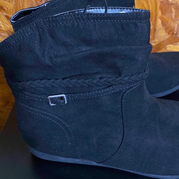 St. John's Bay | Shoes | St Johns Bay Womens Kenzie Flat Heel Booties